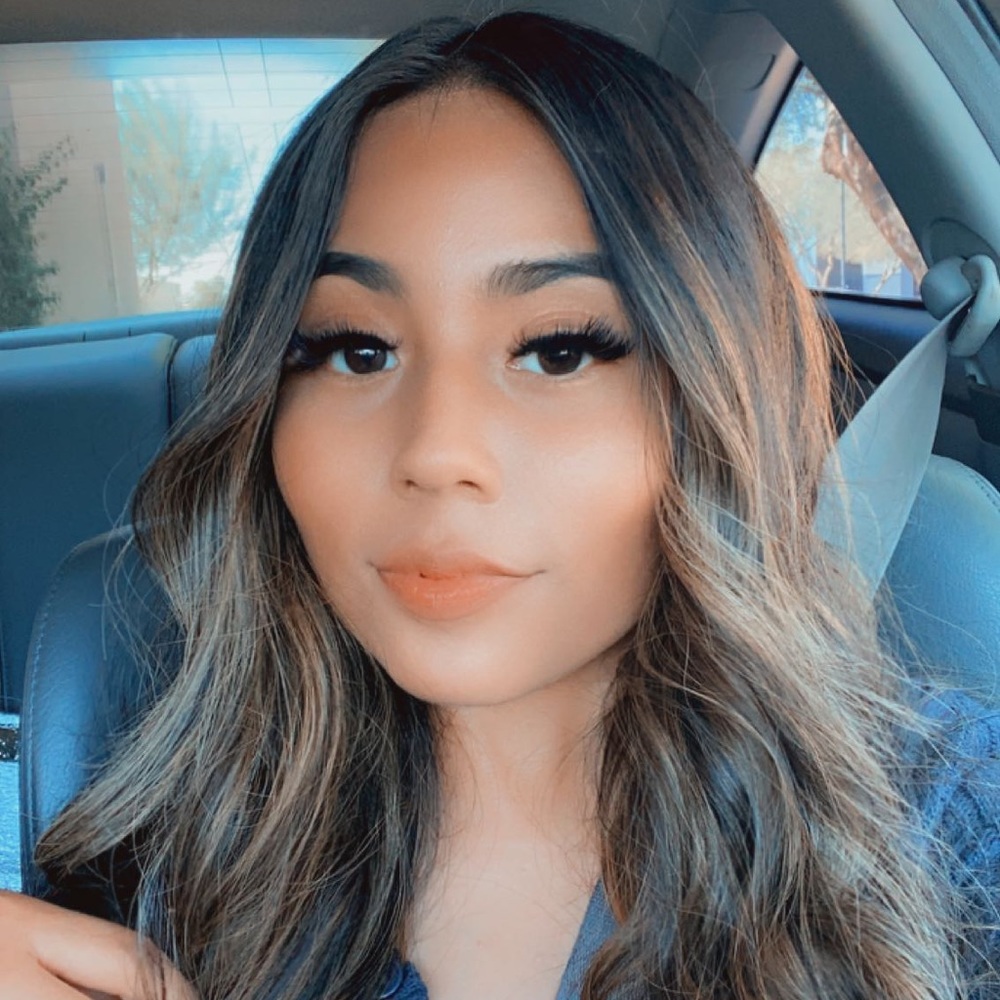Meet your Posher, Syrina